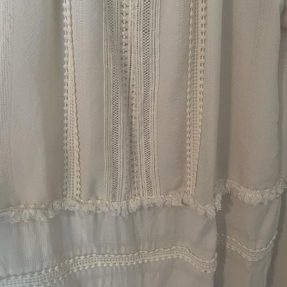 Loft Embroidery Top - Picture 4 of 5